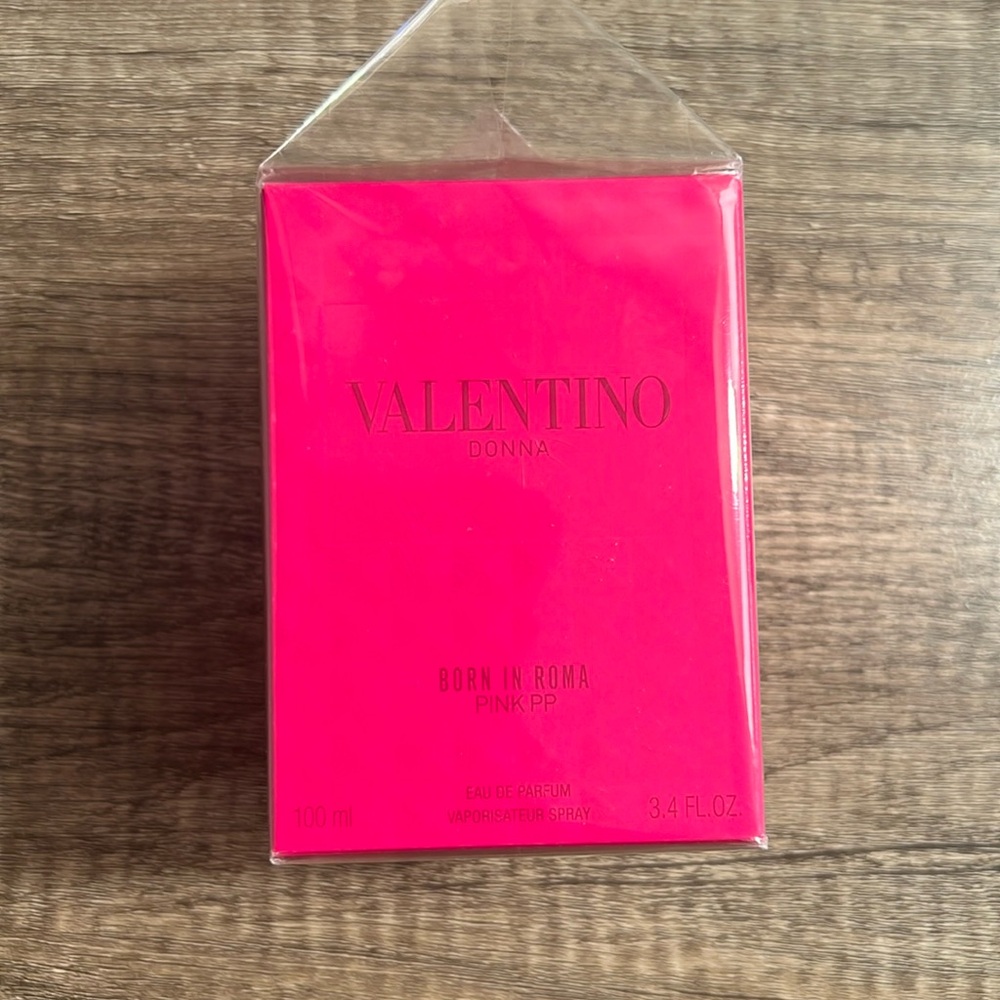 Valentino 🩷